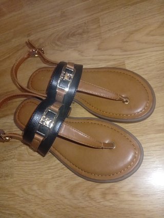 Sandalias Michael Kors Negras y Verdes