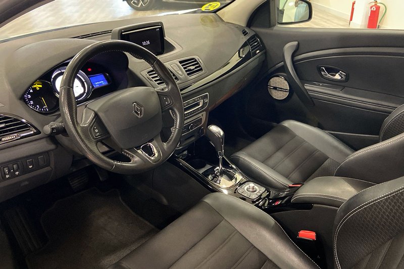 Renault Mégane Coupé 1.5 dCi Bose EDC 2015, foto 6