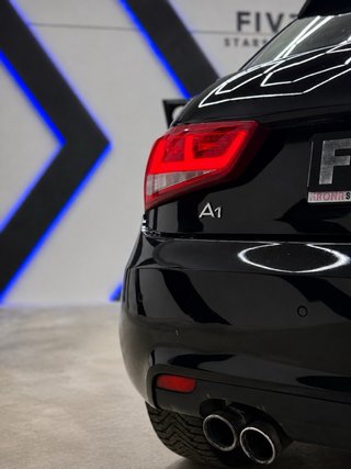 Audi A1 FULL EQUIP S-LINE