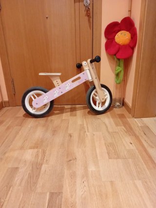 Correpasillos de madera con unicornios
