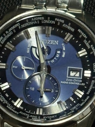 Citizen Eco-Drive Radiocontrolada Titanium