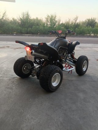 Yamaha Raptor 660R