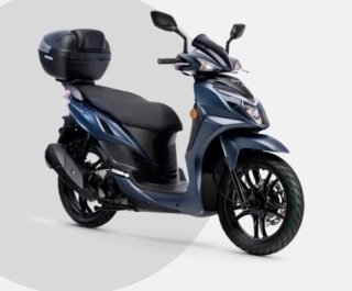 Moto Scooter Azul y Negra
