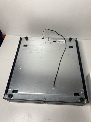 : Cajón Portamonedas Eléctrico GEON 405A Negro