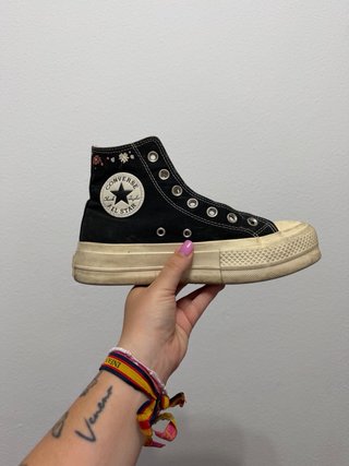 Converse plataforma negras bordadas