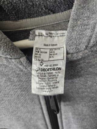 Sudadera Oakley con capucha gris