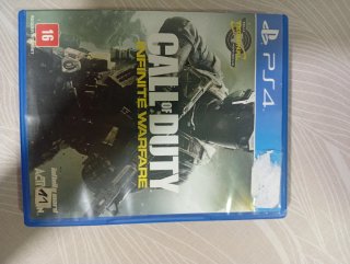 Giochi PS4: FIFA 23, Call of Duty, Lego Jurassic