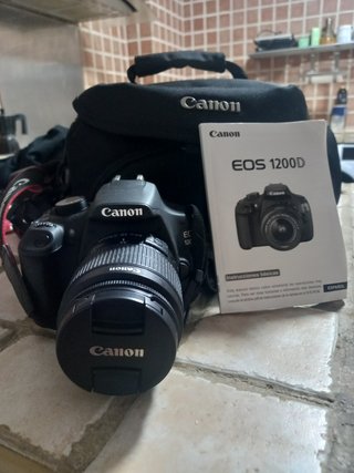 Cámara Canon EOS 1200D + Lente 18-55mm Tarjeta SD