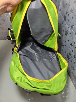 Mochila senderismo camping nueva a estrenar