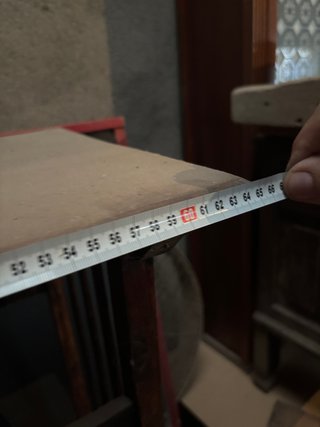 Mesa auxiliar de madera