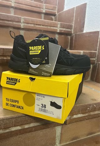Zapatos de seguridad Paredes SP5172 NE Talla 38
