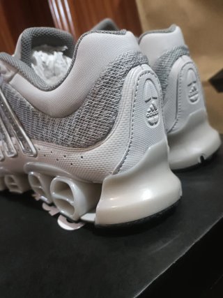 Zapatillas Adidas Megaride. Gama alta