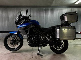 Triumph Tiger 800 XRX