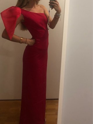 Vestido Miphai rojo invitada