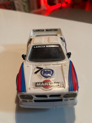 Coche Scalextric Lancia Martini