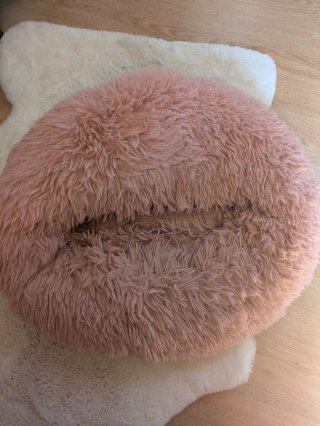 Cama para mascotas suave y cómoda