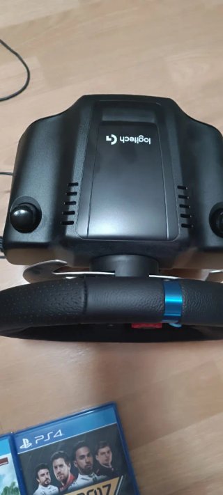 Volante Logitech G29 + Auriculares Astro A10