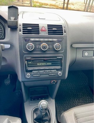Volkswagen Touran 2014