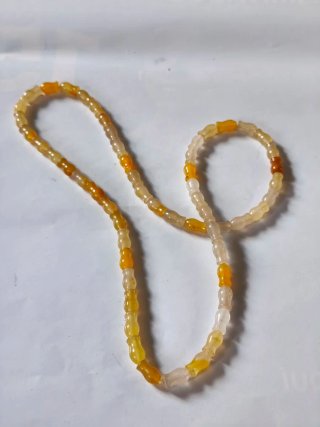 Collar de ágatas diseño jarrón con 80 ctms.
