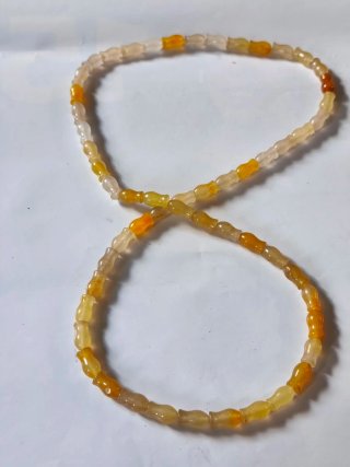 Collar de ágatas diseño jarrón con 80 ctms.