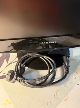Monitor Samsung SyncMaster 932MW LCD