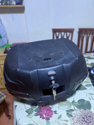 Baúl Givi V47 Monokey