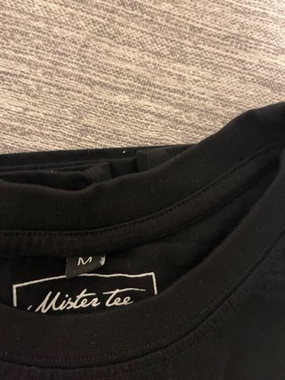 Lote 3 Camisetas Mister Tee (Blancas y Negra)