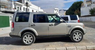Land Rover Discovery SDV6 SE