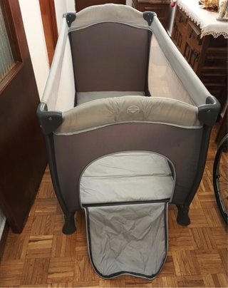 Cuna de viaje + colchón