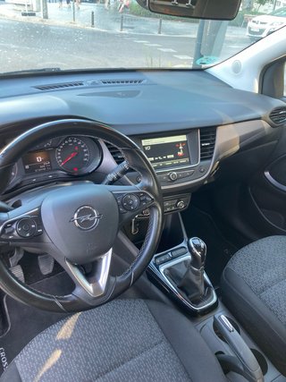 Opel Crossland X 2019