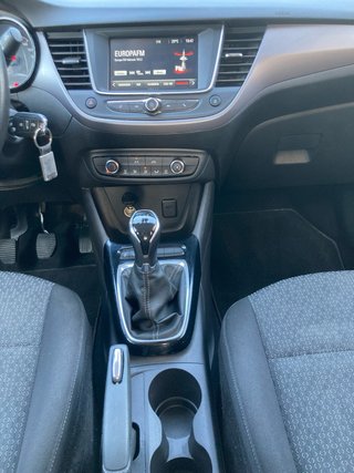 Opel Crossland X 2019