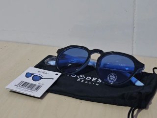 Gafas de sol NOESERT negras y azules