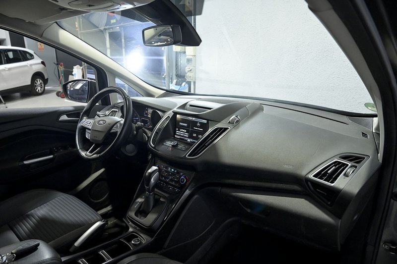 Ford Grand C-Max 1.6 Ecoboost Titanium 2015, foto 28