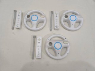 3 Mandos Wii + 3 Volantes Wii + 3 Correas