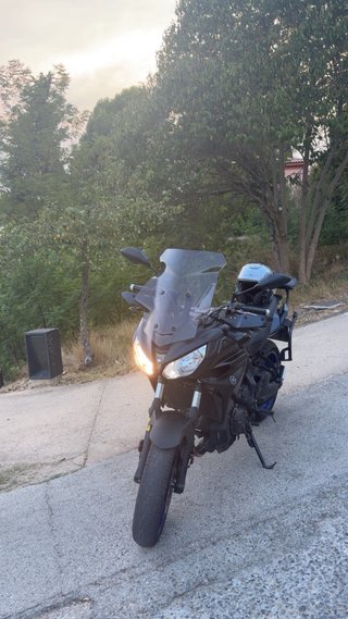 Yamaha Tracer Negra Moto Touring Aventura