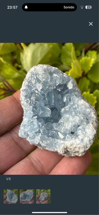 Mineral celestina