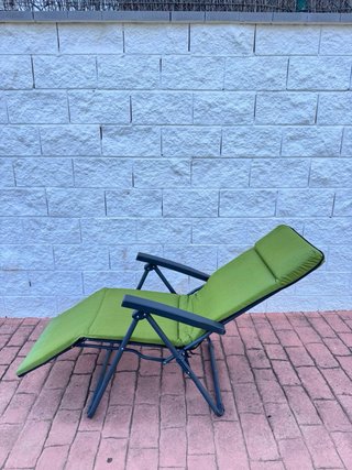 Sillón reclinable exterior verde