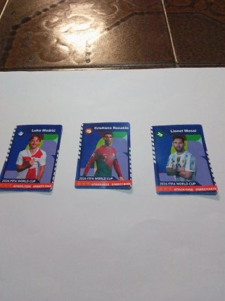 Cromo Luka Modric, Cristiano Ronaldo, Messi
