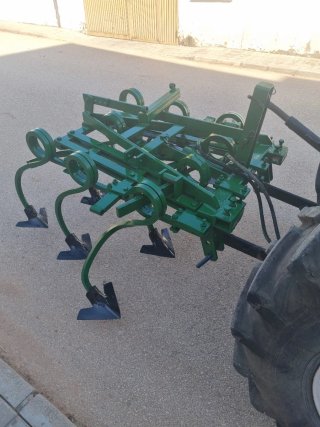 Cultivador hidráulico