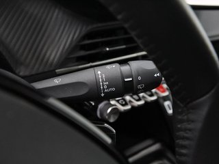 Peugeot 208 Allure Gasolina 100 S&S 6 Vel. MAN