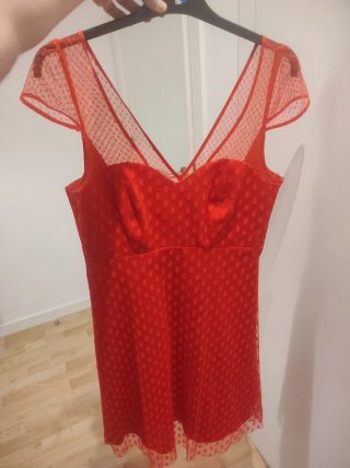 Vestido Naf Naf T 38 rojo lunares, plumeti
