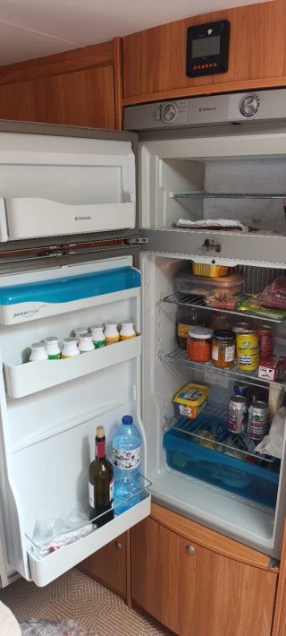 Frigorífico Trivalente Dometic 150lts