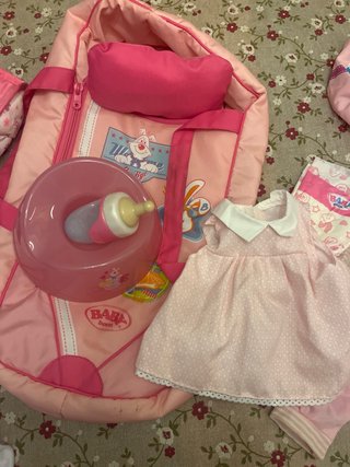 Muñeca Baby Born con accesorios