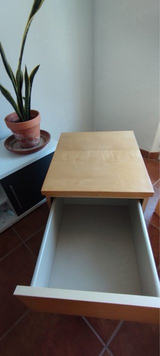 Mesitas de noche de madera