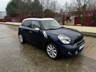 MINI Countryman 2012
