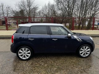 MINI Countryman 2012