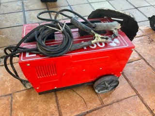 Soldadora Eléctrica Euroweld Roja