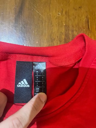 T-shirt Adidas Vermelha