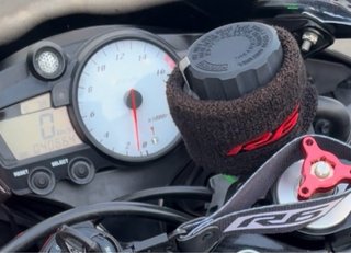 Yamaha R6 Negra