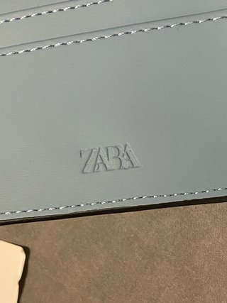 Cartera azul pastel básica Zara